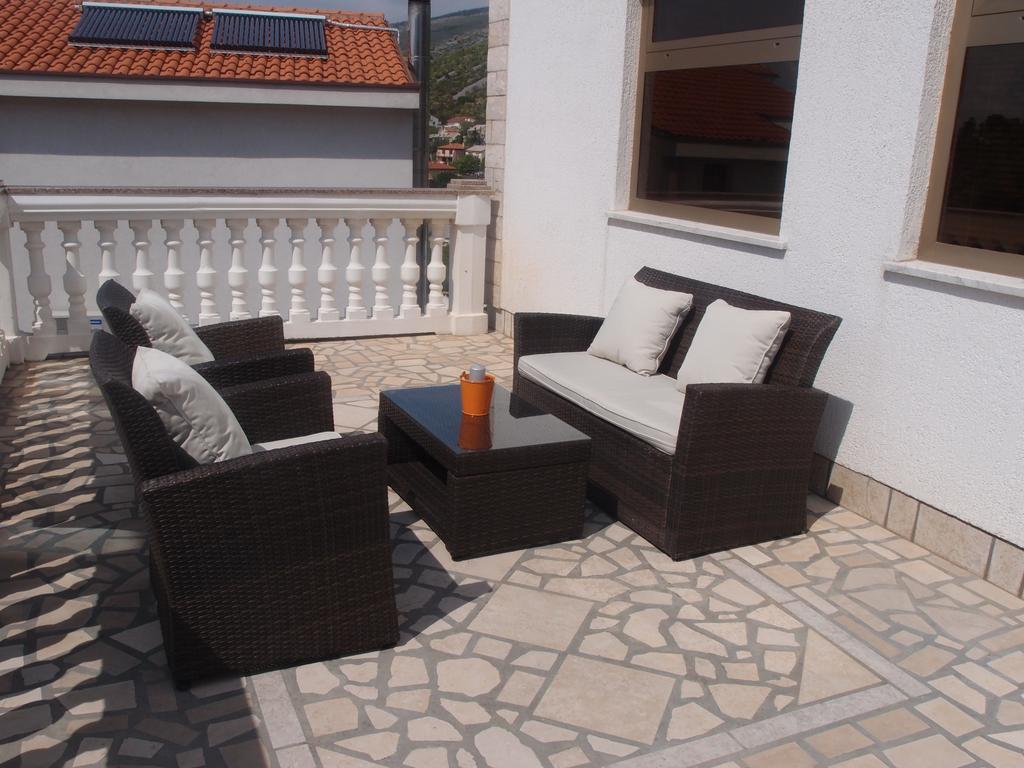 Apartments Zora Senj  Extérieur photo
