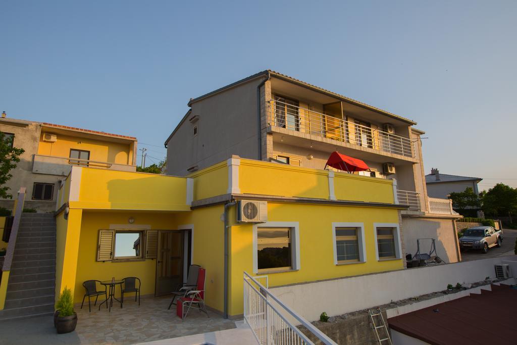 Apartments Zora Senj  Extérieur photo