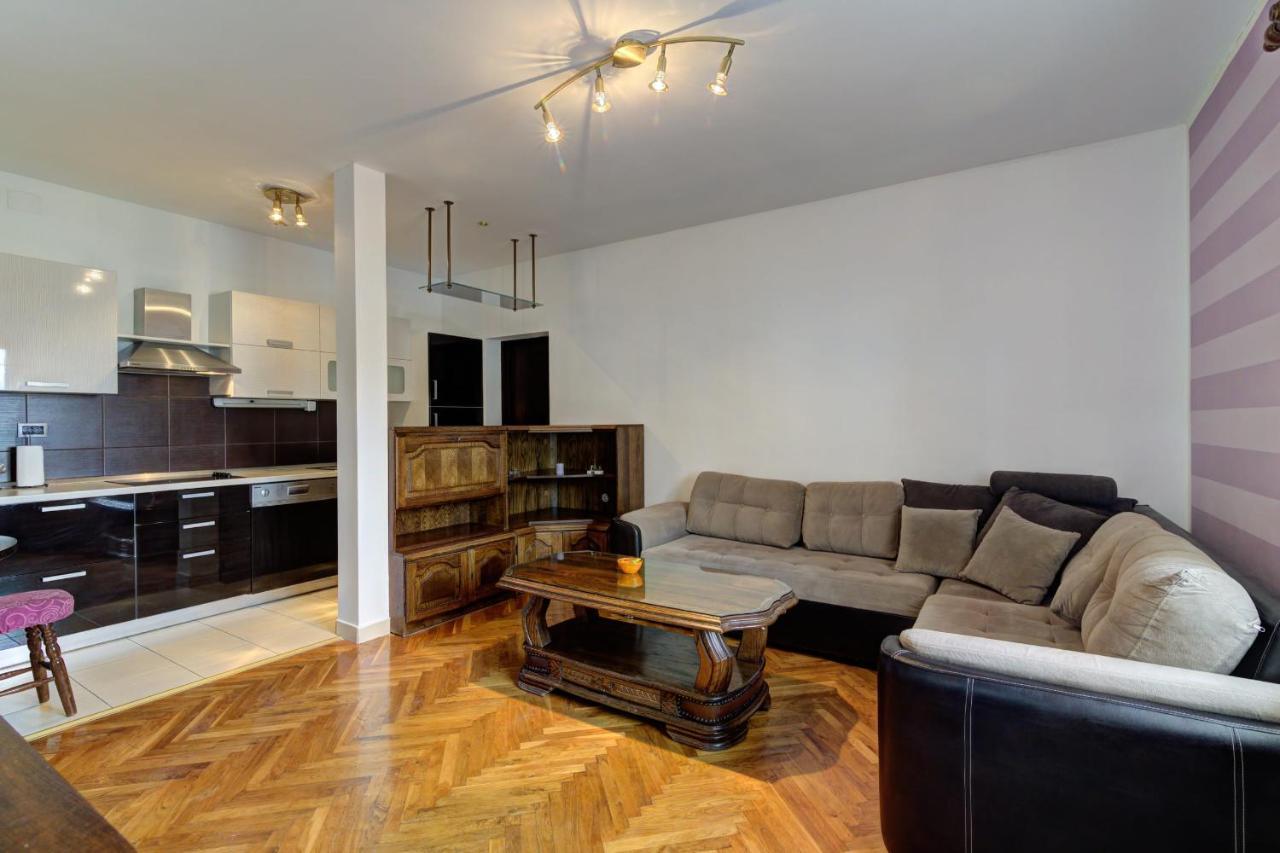 Apartments Zora Senj  Extérieur photo