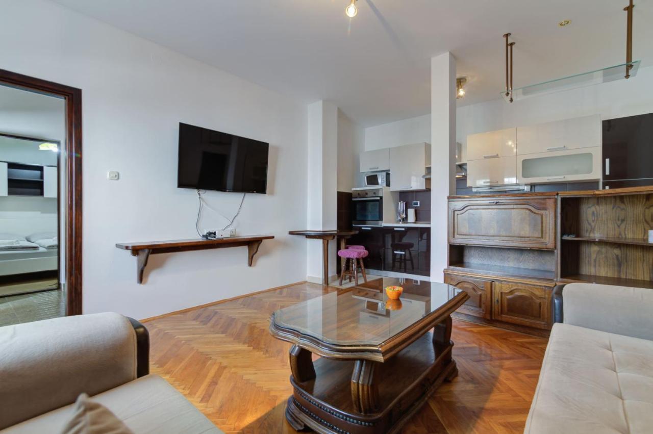 Apartments Zora Senj  Extérieur photo